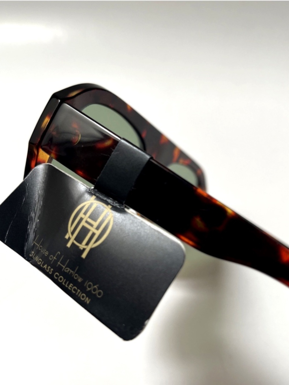 House of Harlow 1960 Tortoiseshell Sunglasses with Green Lenses - Picture 4 of 6